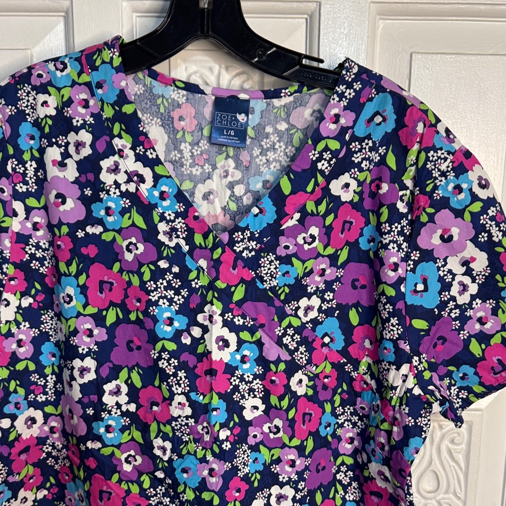 Scrub Top - Picture 4 of 11